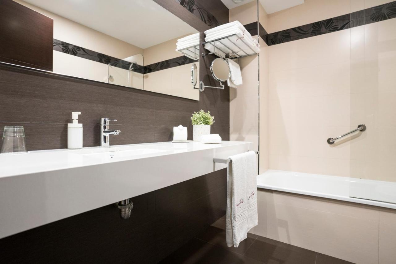 Hotel Piramide 2 Портоново Екстер'єр фото